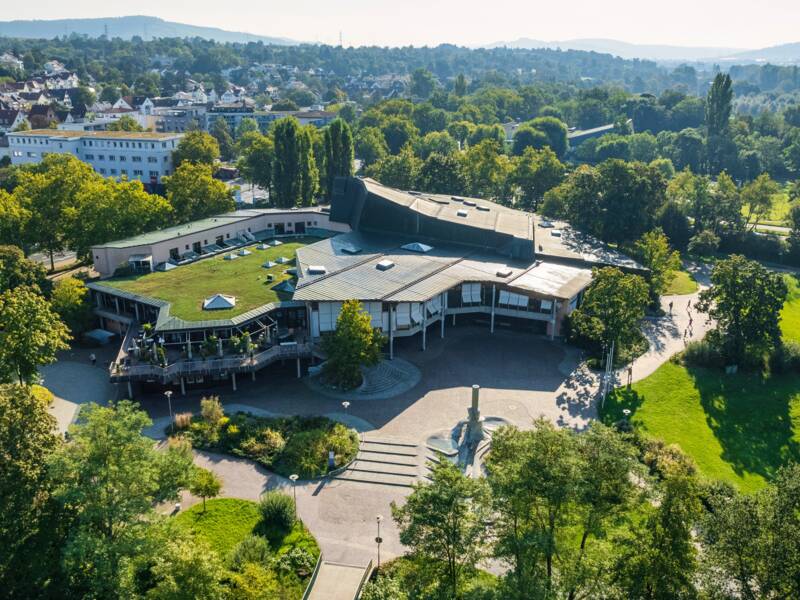 Bild des Bürgerzentrum von oben.